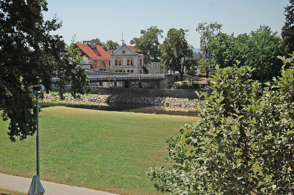 Atelier Lanna Bed & Breakfast Ceske Budejovice Exterior foto